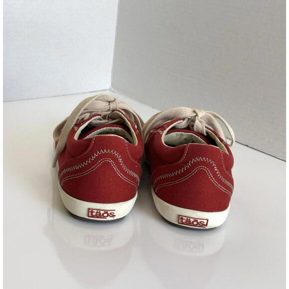 Taos Star Sneakers STA-12844 Womens 8.5 Red Canvas Lace Up Low Top Comfort Shoes - Picture 6 of 16